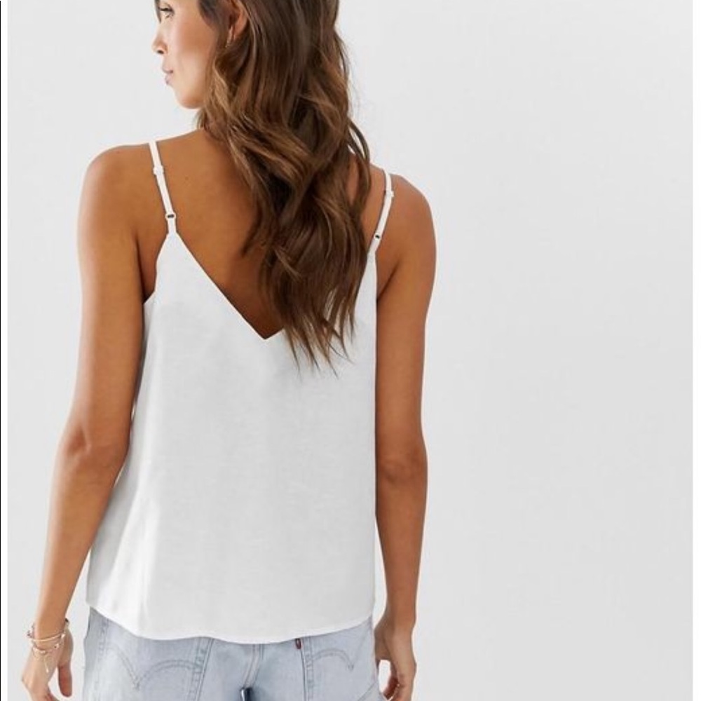 Nice cream/white spaghetti strap blouse